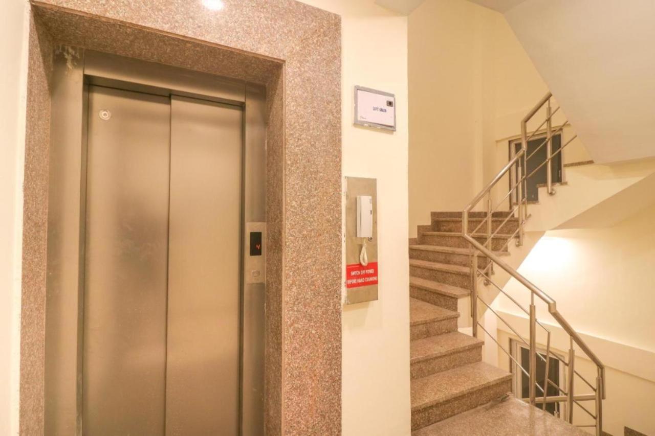 Fabhotel Comfort Residency II Gurgáon Kültér fotó